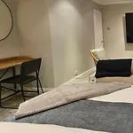 Estatesmen Park Lane Mayfair Apartment